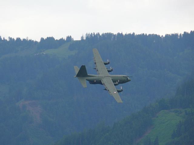 c130_hercules_01