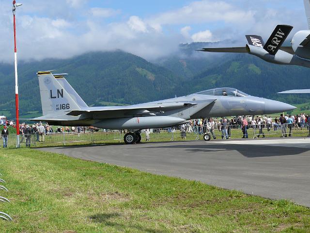 mcdonnell_douglas_f15_03