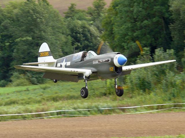 curtiss_p40_warhawk_ott09_01